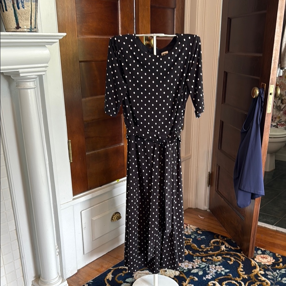 Anne Klein Black‎ and White Belted  Midi Dress- worn twice